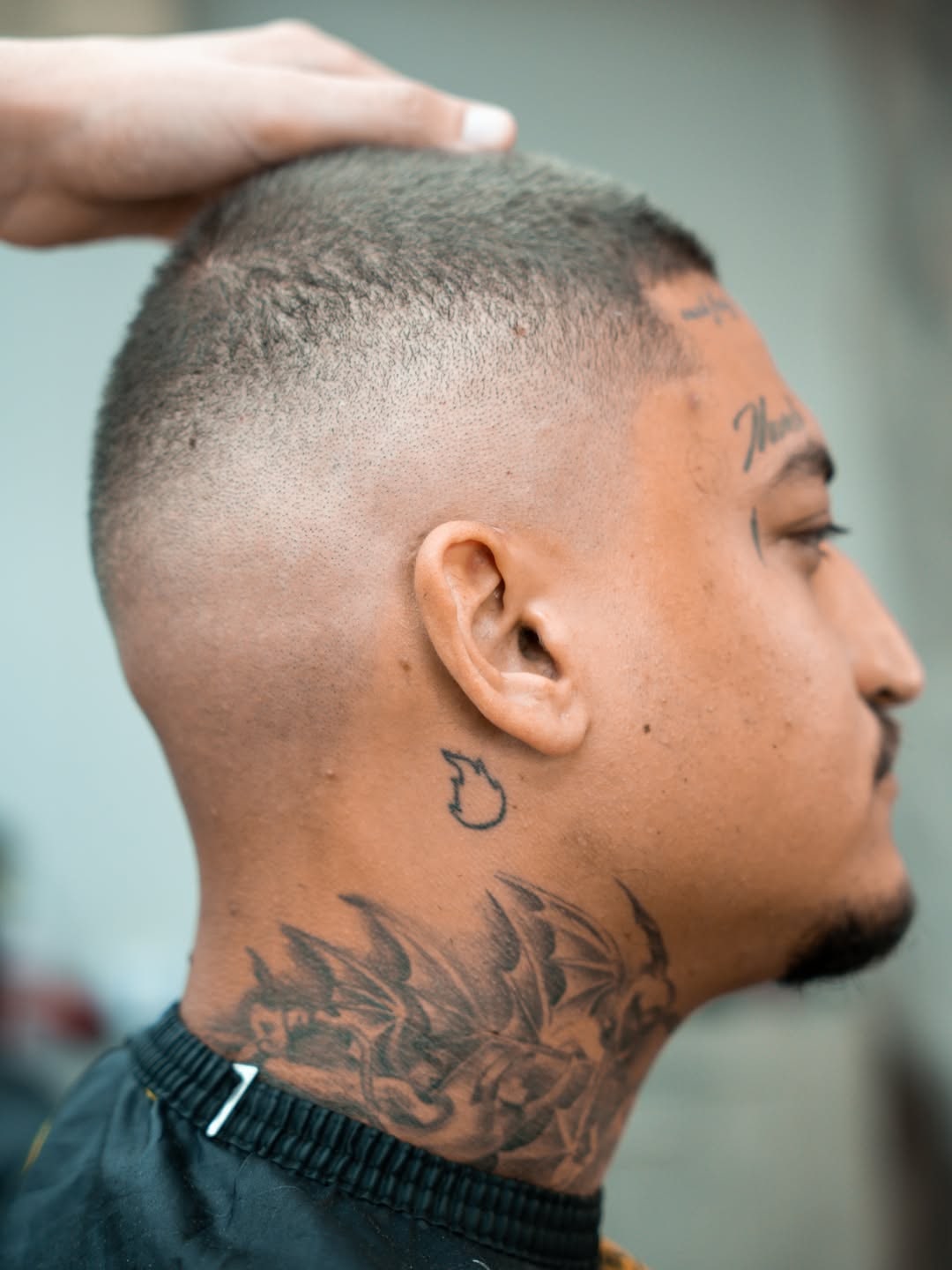 Ψηλό skin fade στο HIDEOUT